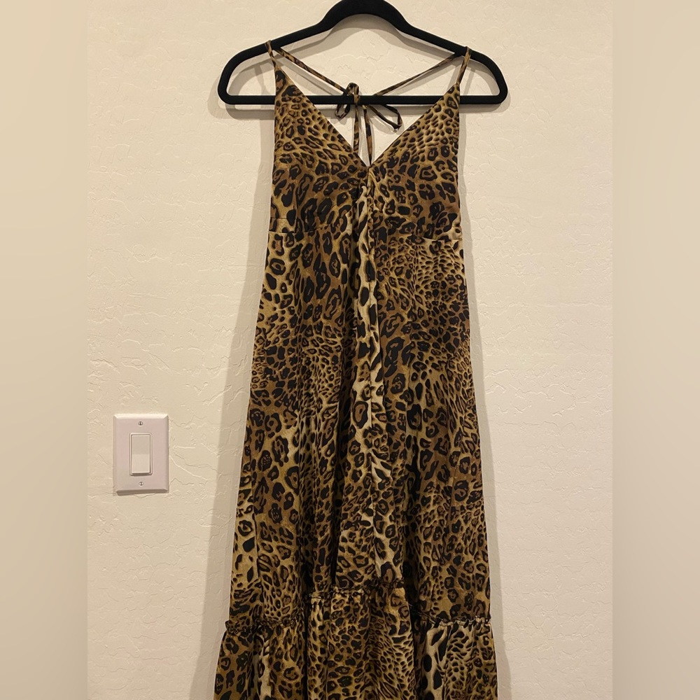 Vonda Leopard Maxi